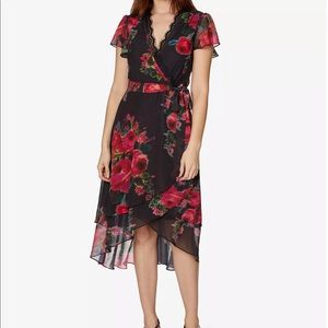 Betsey Johnson Chiffon Floral Dress 8P